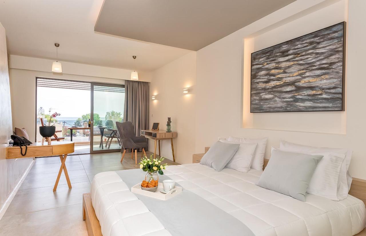 Lilium Luxury Suites Agia Marina Zewnętrze zdjęcie